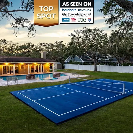Luxury Villa With Pickleball Court, Heated Pool, Treehouse And Game Room